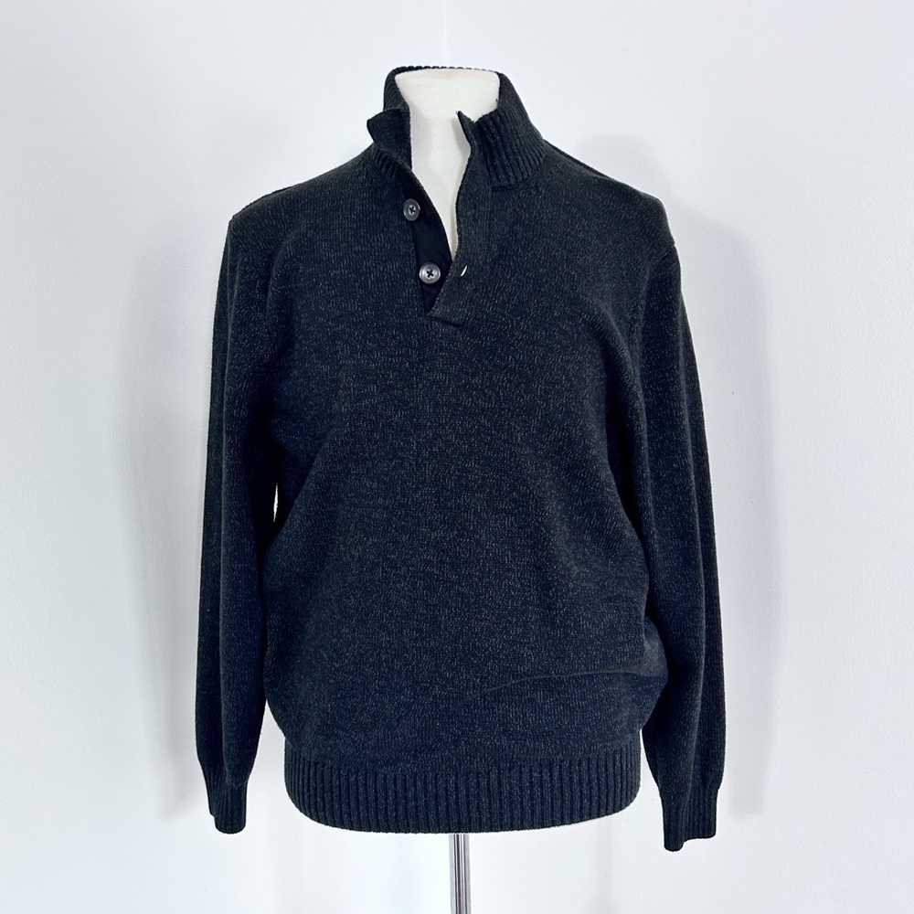Izod Sweater Men’s Size L Gray Cable Knit Long Sleeve Pullover Sweater